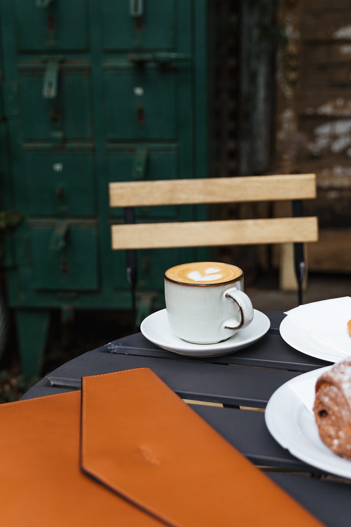 BROWN | ENVELOPE LAPTOP SLEEVE