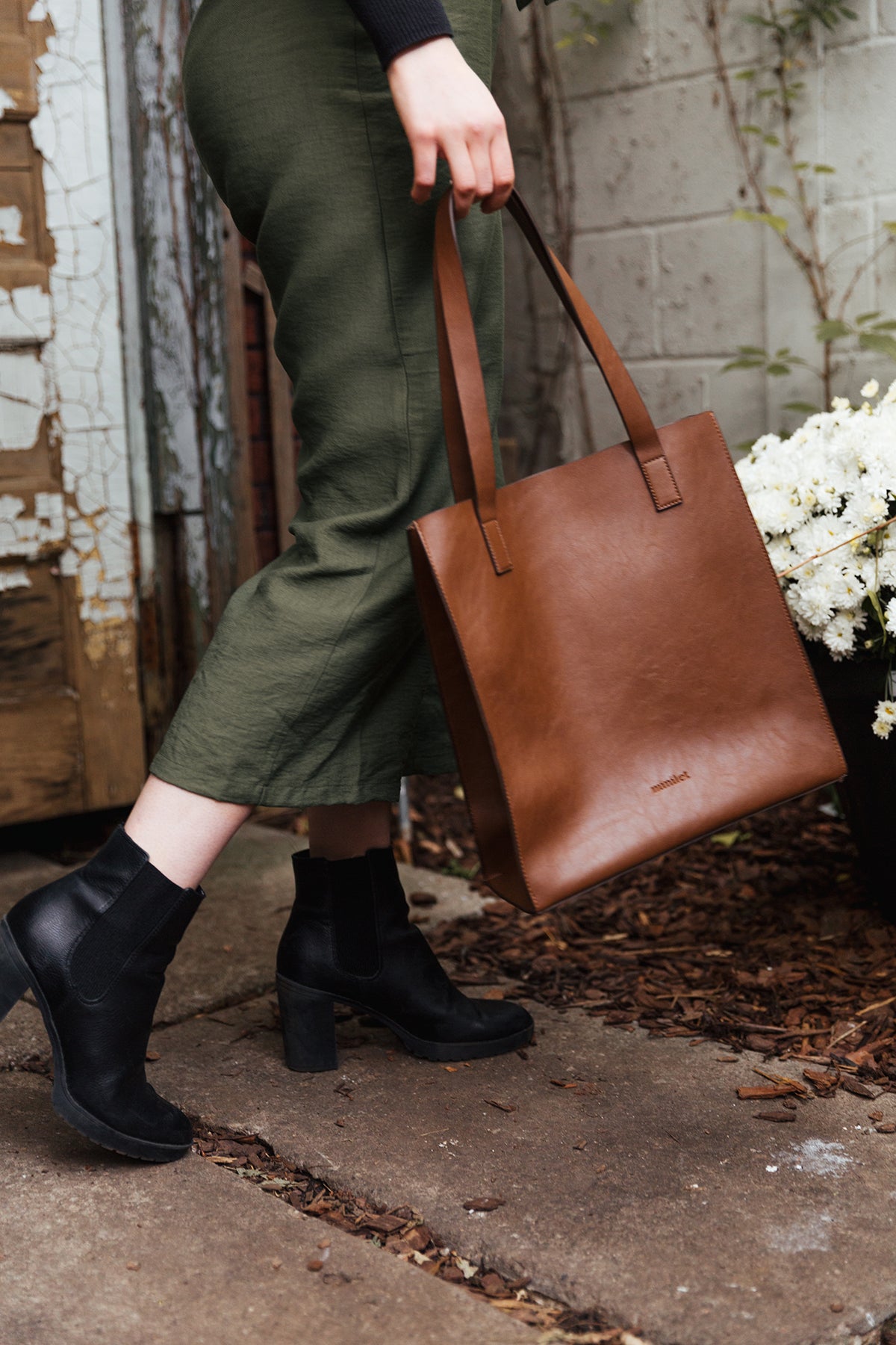 BROWN | BASIC TOTE