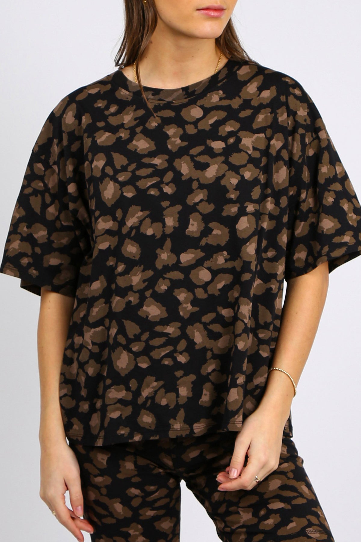 The "LEOPARD" Boxy Crew Neck Tee | Black