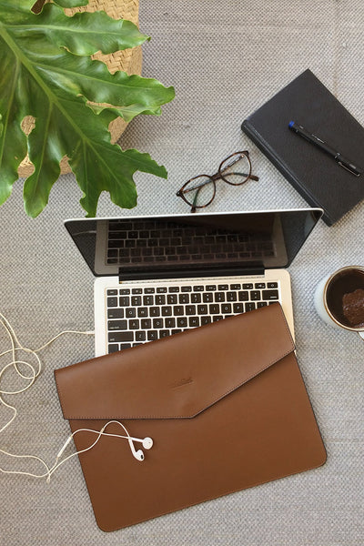 BROWN | ENVELOPE LAPTOP SLEEVE