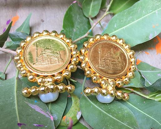 Le chateau earrings - ShopAuthentique