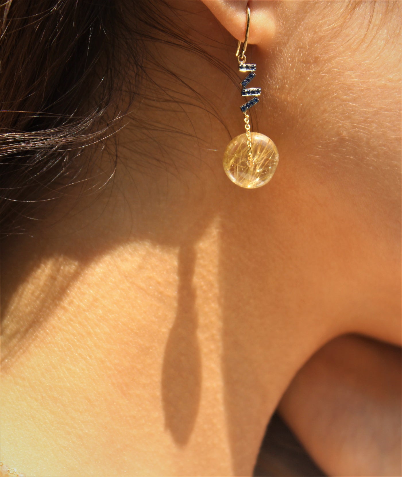 Quartz Earring - ShopAuthentique