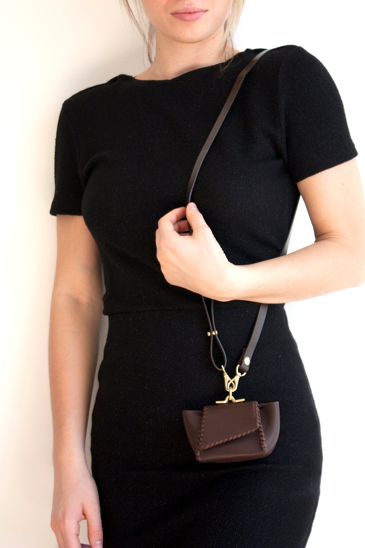MICRO NELEPHANT in Palisander Brown - ShopAuthentique