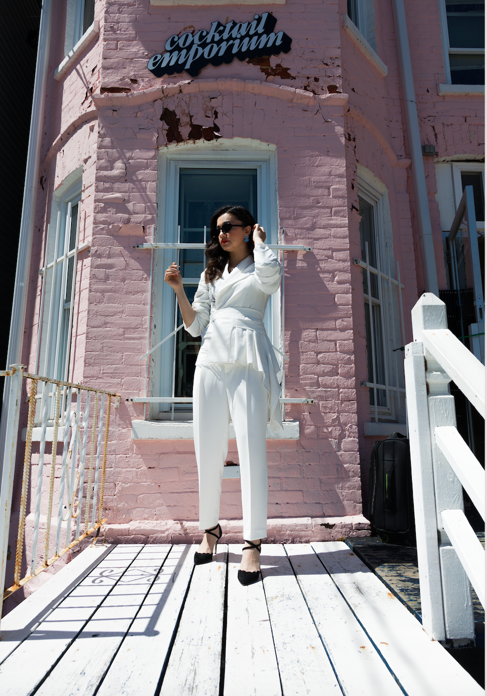 White Lace Blazer - ShopAuthentique