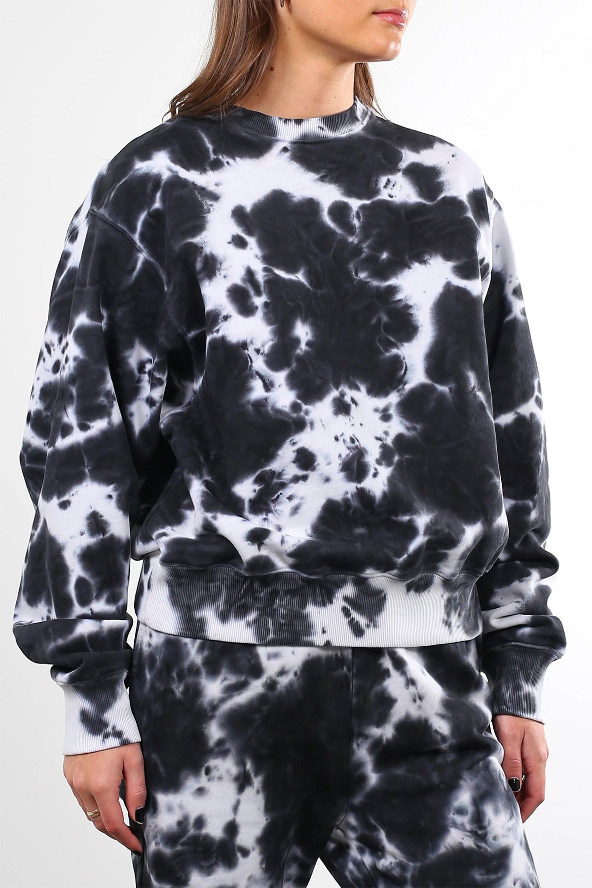 The "MARBLE TIE DYE" Best Friend Crew Neck Sweatshirt | Black