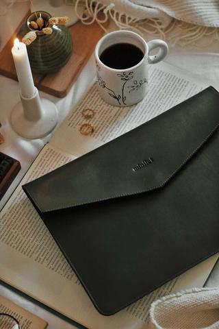 OLIVE GREEN | ENVELOPE LAPTOP SLEEVE